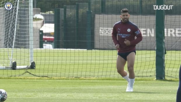 City stars get ready for Paris trip